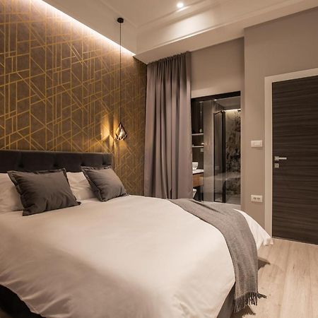 Harbour Residence Rooms Rijeka Bagian luar foto